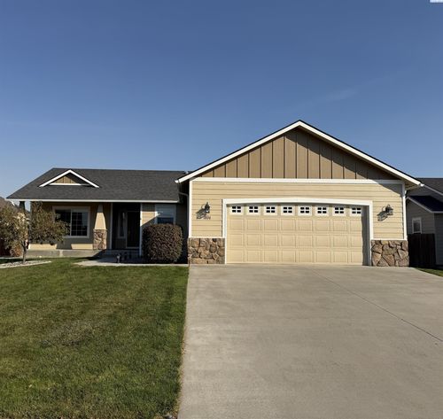 1806 Wallace Ct, West Richland, WA, 99353-7929 | Card Image