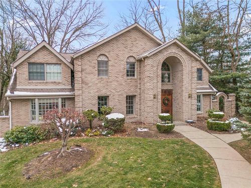 205 King Richard Dr, Canonsburg, PA, 15317-2503 | Card Image