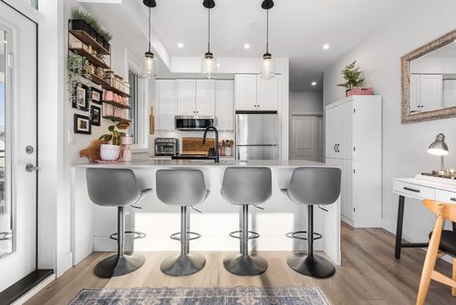 203-6045 Chilliwack River Rd, Chilliwack, BC, V2R6L5 | Card Image