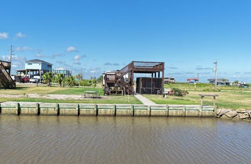 1471 Van Zant, Gilchrist, TX, 77617 | Card Image