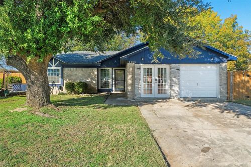 1133 Park Center Ct, Saginaw, TX, 76179-1033 | Card Image