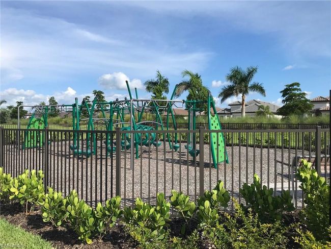 Kids playground | Image 38