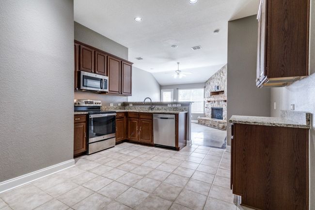 1128 Diablo Pass, House other with 3 bedrooms, 2 bathrooms and null parking in Haslet TX | Image 11