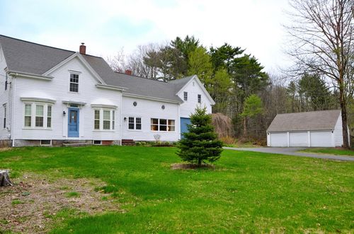 117 Blackstrap Road, Falmouth, ME, 04105 | Card Image