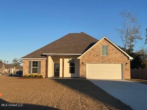 6 Gant Ln, Long Beach, MS, 39560-3239 | Card Image