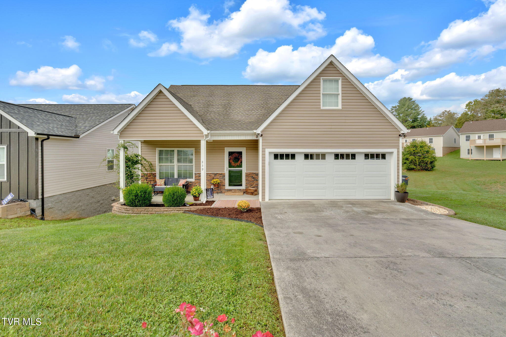 Bradford Ln, Bristol, TN 37620