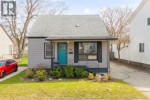 1450 Westcott Rd, Windsor, ON, N8Y4C4 | Card Image