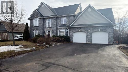 88 Foxwood Dr, Moncton, NB, E1G5H4 | Card Image