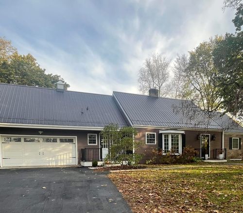 101 W Mill Rd, Sheffield, IL, 61361-9644 | Card Image