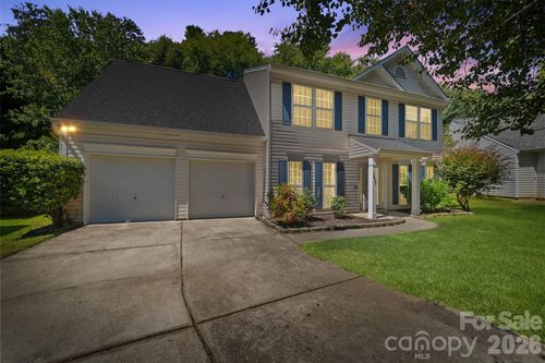 7838 Cafferty Cir, Charlotte, NC, 28215-6715 | Card Image
