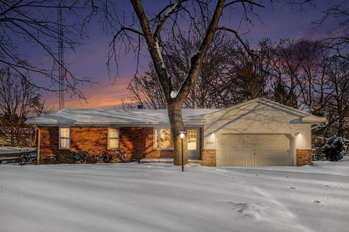 5144 Franciscan Blvd, Sylvania, OH, 43560-2864 | Card Image