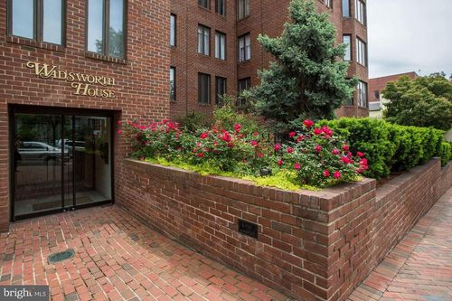 apt-21-1045 31st St Nw, WASHINGTON, DC, 20007-6003 | Card Image
