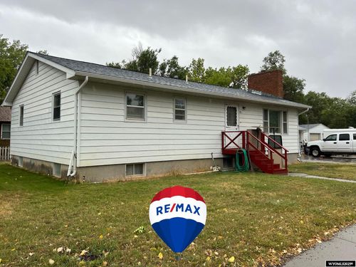 105 N 10th St E, Riverton, WY, 82501-3705 | Card Image