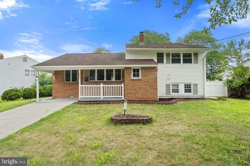 923 Bentley Rd, LINDENWOLD, NJ, 08021-2915 | Card Image