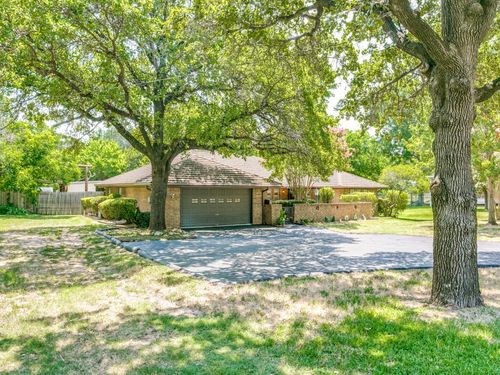 1132 N Irving Heights Dr, Irving, TX, 75061-5441 | Card Image