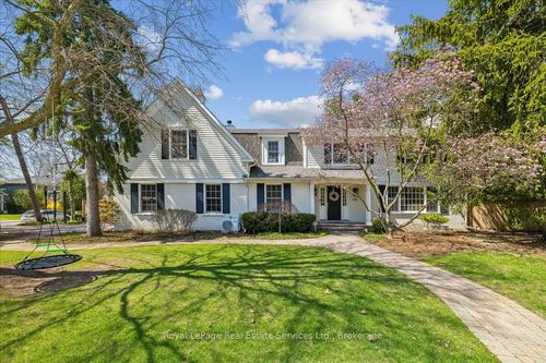 445 Macdonald Rd, Oakville, ON, L6J2B7 | Card Image