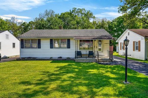 1052 Lake Dr, Chillicothe, OH, 45601-1324 | Card Image
