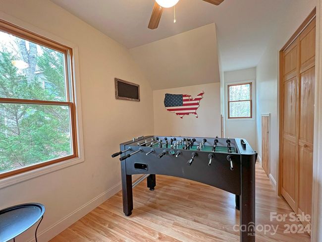 Upstairs Game Room | Image 29
