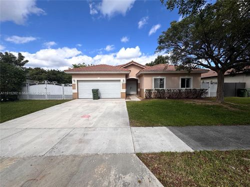 1403 Se 6th St, Homestead, FL, 33033-5013 | Card Image