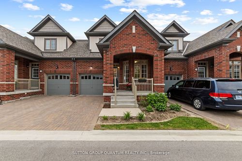 36 Bluestone Cres, Brampton, ON, L6R4B8 | Card Image