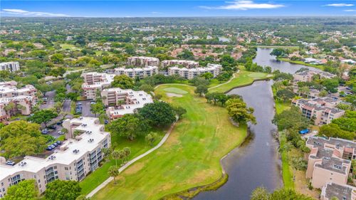 apt-205-9501 Seagrape Dr, Davie, FL, 33324-5908 | Card Image