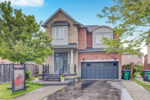 14 Newcroft Rd, Brampton, ON, L6P2L6 | Card Image