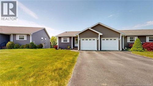 5 Casey Cres, Saint John, NB, E2J0A8 | Card Image