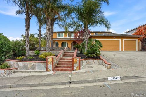 5756 Amend Rd, El Sobrante, CA, 94803-2639 | Card Image