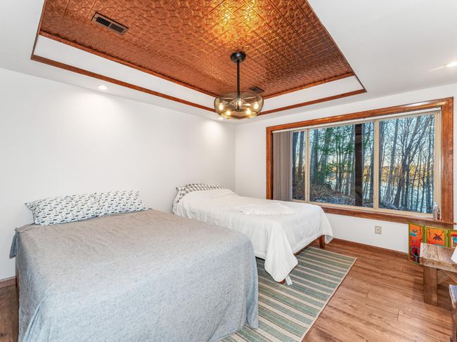 8676 E Bakely Cir, House other with 3 bedrooms, 2 bathrooms and null parking in Minocqua WI | Image 12