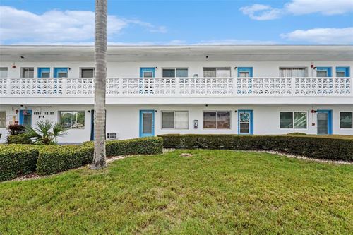 204-8555 112th St, SEMINOLE, FL, 33772-4228 | Card Image