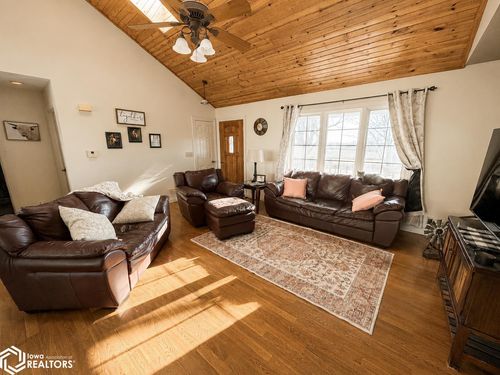 1279 Reed Ave, Belmond, IA, 50421 | Card Image