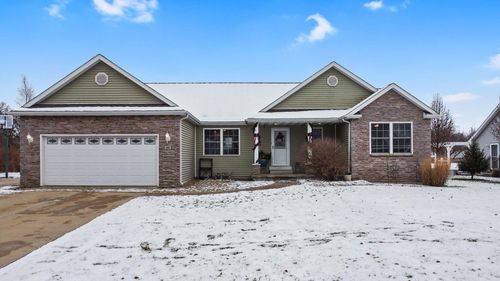 302 Pepper Creek Drive, Valparaiso, IN, 46385 | Card Image