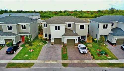 1703 Se 8th Pl, Homestead, FL, 33034-5515 | Card Image