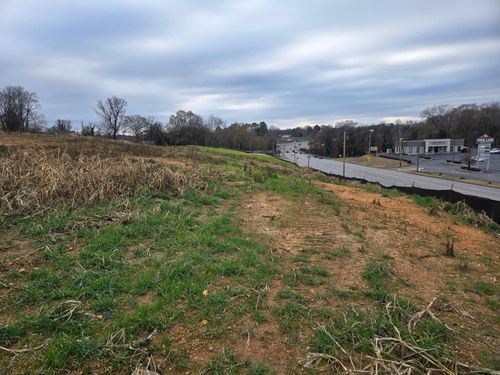 900 Florence Blvd, Florence, AL, 35630-3706 | Card Image