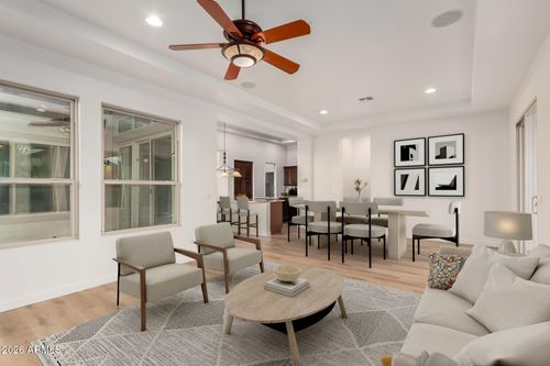 882 E Laddoos Ave, Queen Creek, AZ, 85140-5257 | Card Image