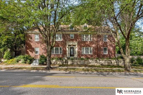 b-2457 S 27th St, Lincoln, NE, 68502-4201 | Card Image