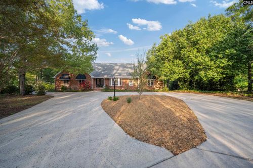 370 Chapel Creek Dr, Santee, SC, 29142-9473 | Card Image