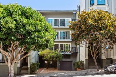 6 - 1426 Taylor Street, Condo with 2 bedrooms, 2 bathrooms and 1 parking in San Francisco CA | Image 1