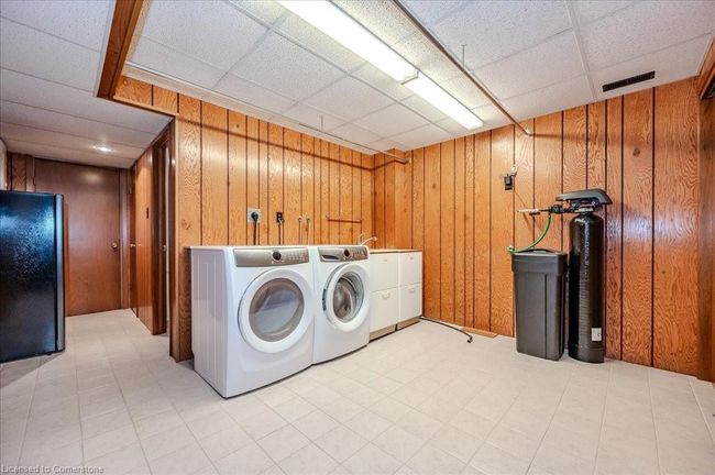 46 Gilmour Cres, House other with 3 bedrooms, 2 bathrooms and 3 parking in Kitchener ON | Image 30