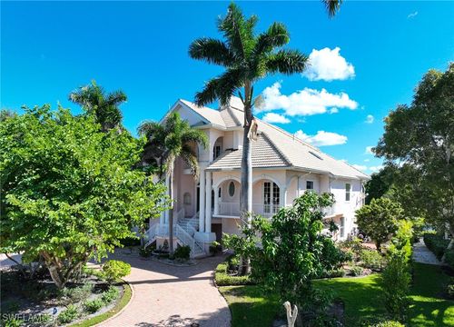 192 Topanga Dr, BONITA SPRINGS, FL, 34134-8544 | Card Image