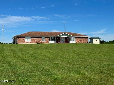 6415 Hwy 63, House other with 3 bedrooms, 2 bathrooms and null parking in Houston MO | Image 1