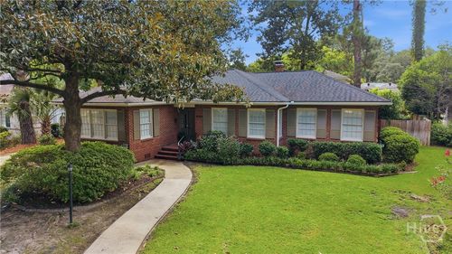 5116 Abercorn St, savannah, GA, 31405-5215 | Card Image