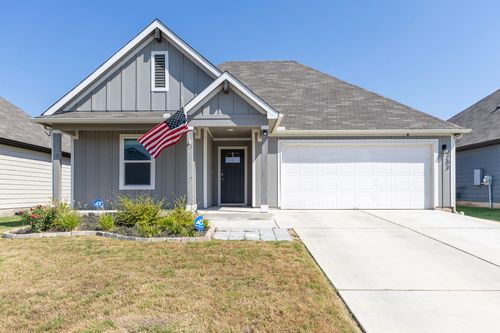 203 Mulberry Creek Ln, Hutto, TX, 78634-2469 | Card Image