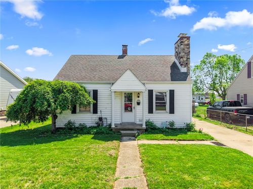 633 Floral Ave, Troy, OH, 45373-4215 | Card Image