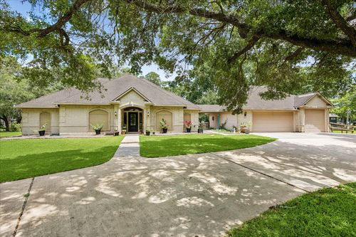 4803 County Road 197, Alvin, TX, 77511-7286 | Card Image