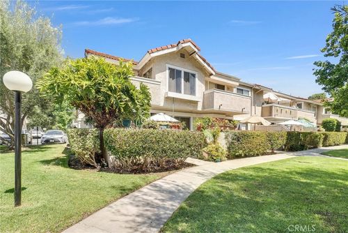 1530 Elkwood Dr, West Covina, CA, 91791-4128 | Card Image