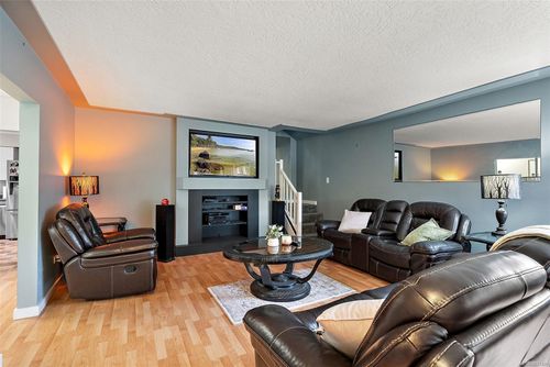 2183 Foul Bay Rd, Oak Bay, BC, V8R5B1 | Card Image