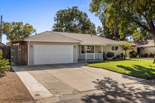 1818 Teresa St, Modesto, CA, 95350-3747 | Card Image