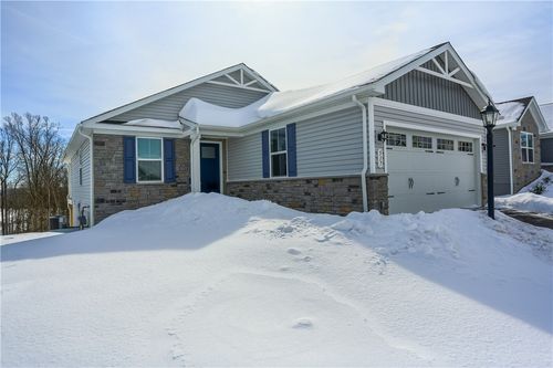 517 Coughton Cross Dr, Harmony, PA, 16037-8078 | Card Image