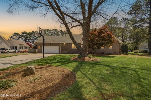 147 N Point Blvd, Moyock, NC, 27958-8619 | Card Image